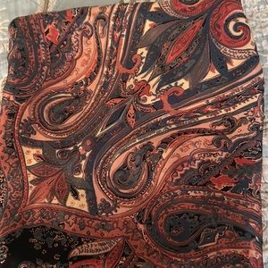 Belli Italian silk 35” by 34” very large gorgeous vintage fine silk no defects